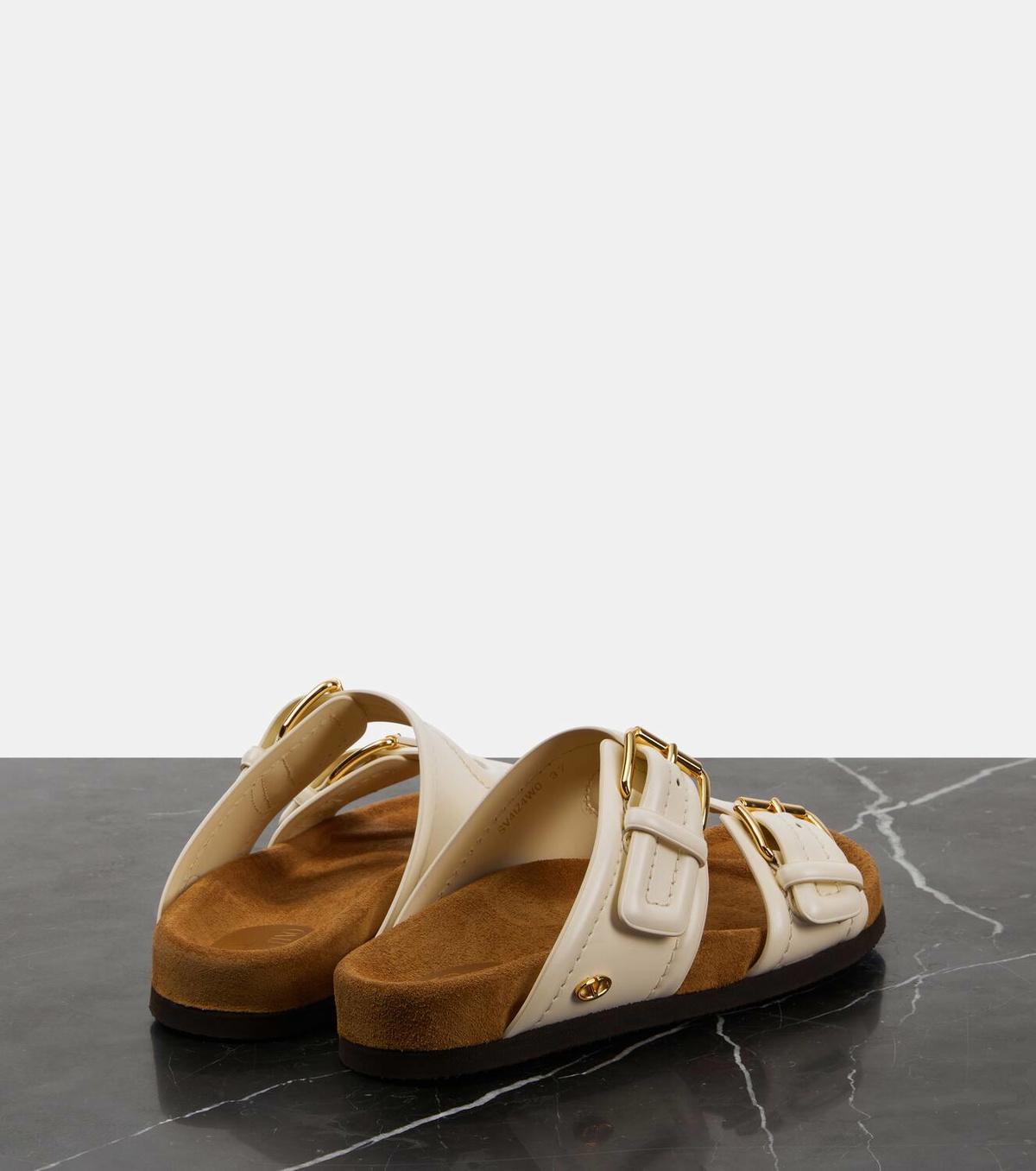 サンダル・ミュール VALENTINO 'Fussfriend' Slide with Buckles in Leather Woman Valentino Garavani - Fussfriend Slide leather Gold - The Corner