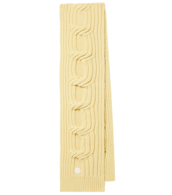 Photo: Moncler Cable-knit wool and cashmere scarf
