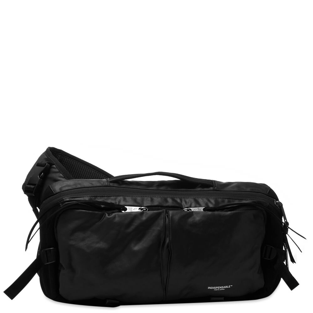 Photo: Indispensable Snug Sling Bag in Black