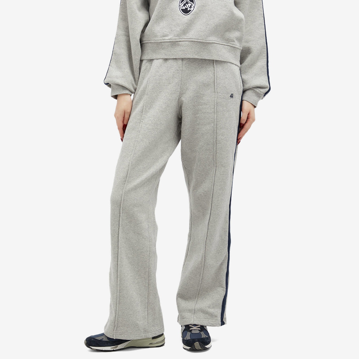 4th & Reckless Women's Betty Sweatpants in Grey