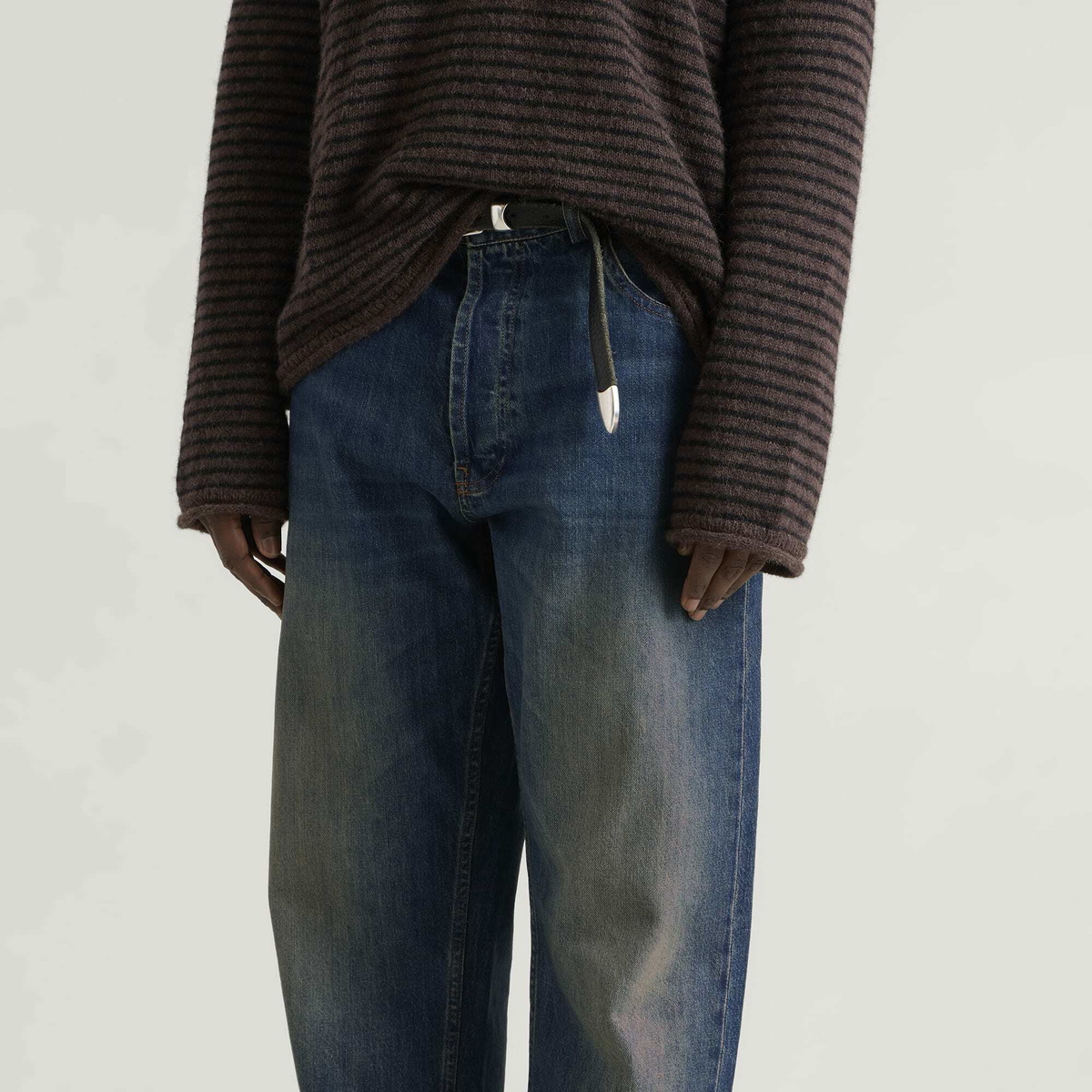 Carter Young Men's Tate Jean in Diego Wash