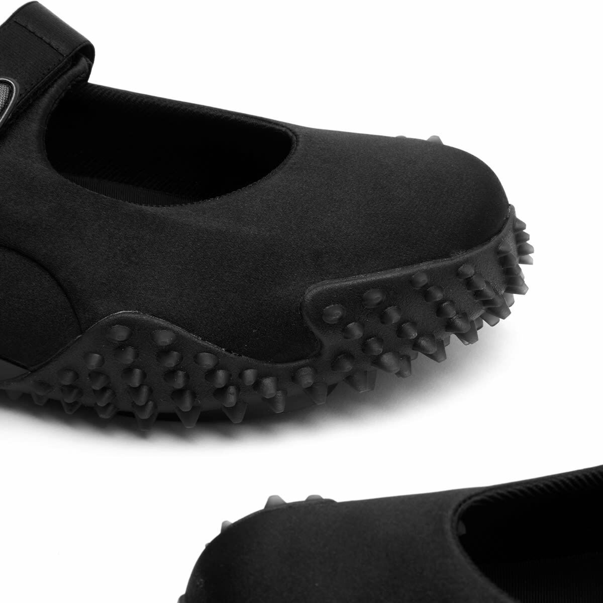 Puma Mostro Fey Satin Wns in Puma Black/Cool Dark Gray