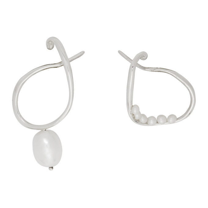 VINEA HOOK EARRINGS