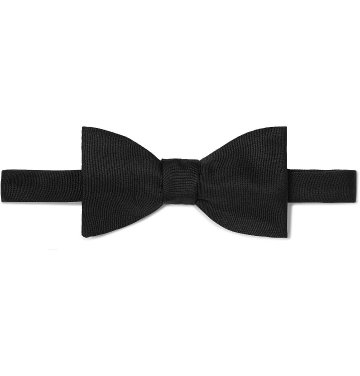 Photo: Favourbrook - Pre-Tied Silk-Faille Bow Tie - Black