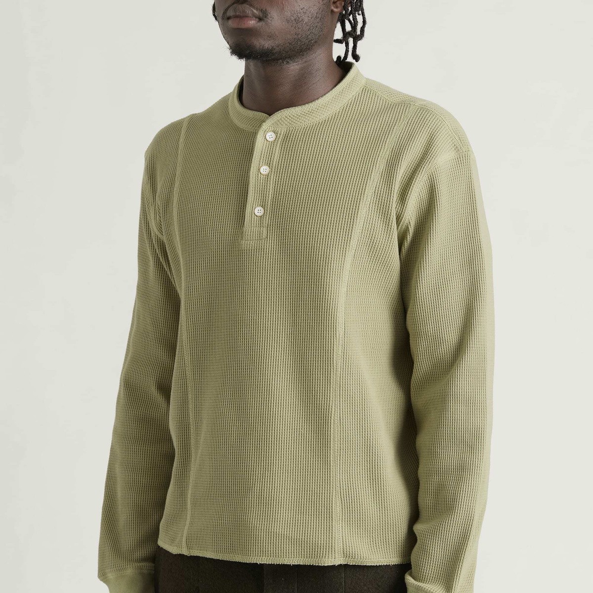 Gander Men's Henley Waffle Longsleeve in Sage