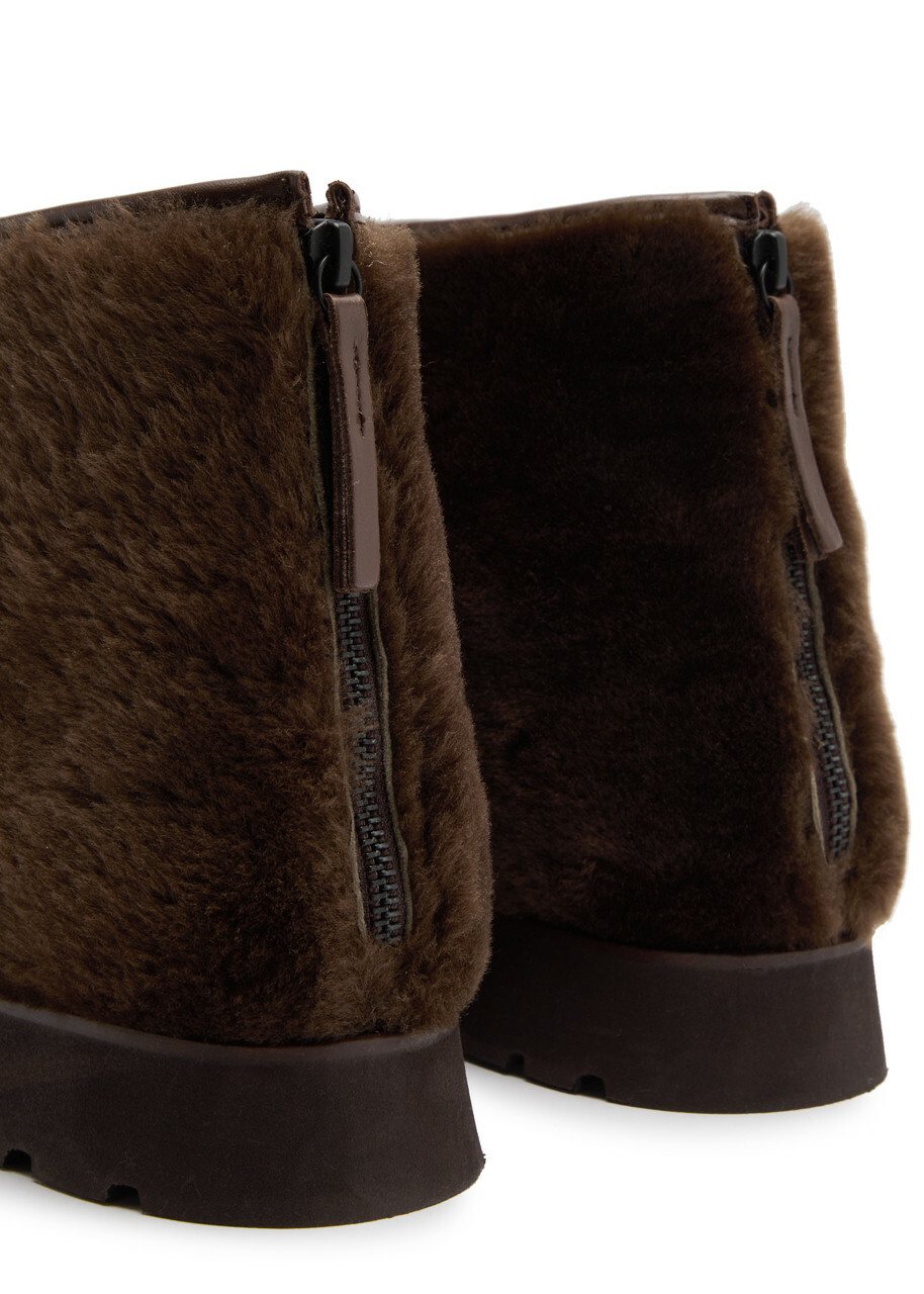 Hereu Armenta Shearling Ankle Boots Brown HEREU