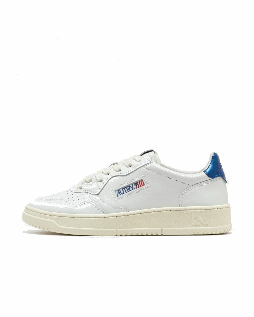 Photo: Autry Action Shoes Wmns Medalist Low Blue - Womens - Lowtop