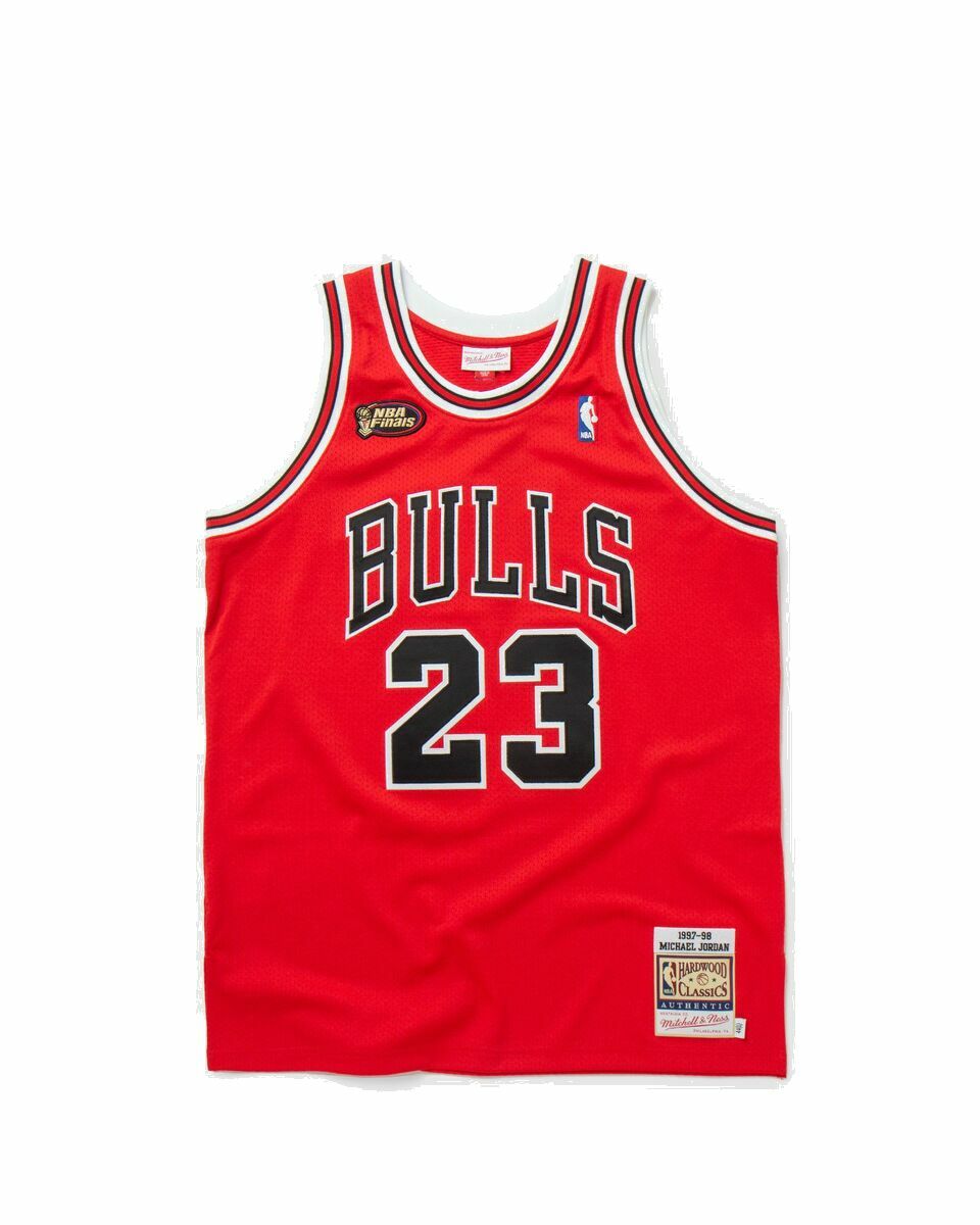Photo: Mitchell & Ness Nba Authentic Jersey Chicago Bulls 1997 98 Michael Jordan #23 Red - Mens - Jerseys