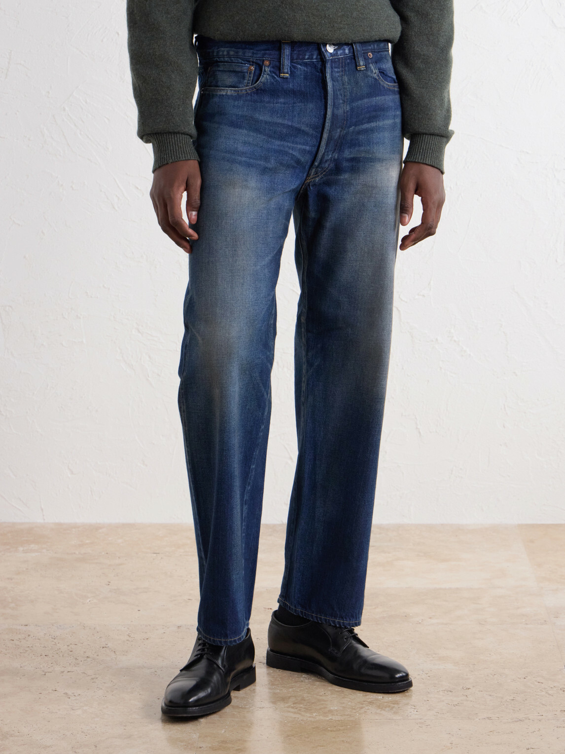A.PRESSE - Tapered Jeans - Blue