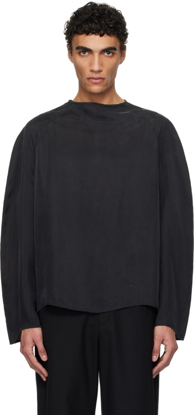 Photo: AMOMENTO Gray Raglan Cupro T-shirt