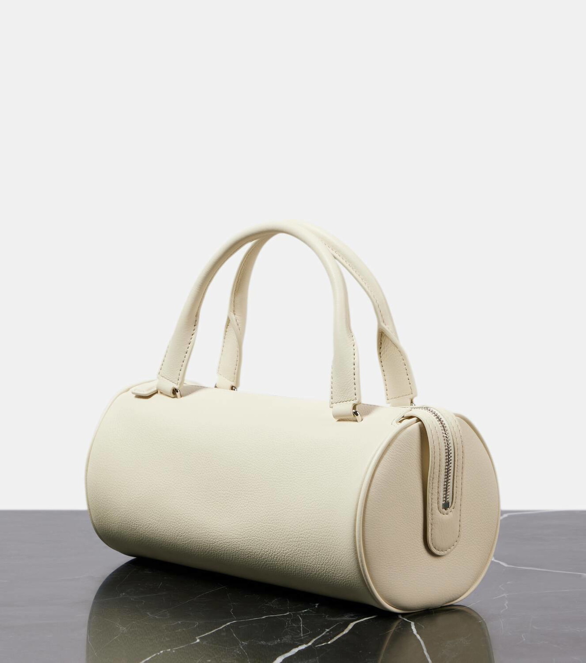 【関税/送料込】TheRow Edith handbag Edith Small leather shoulder bag in black - The Row | Mytheresa