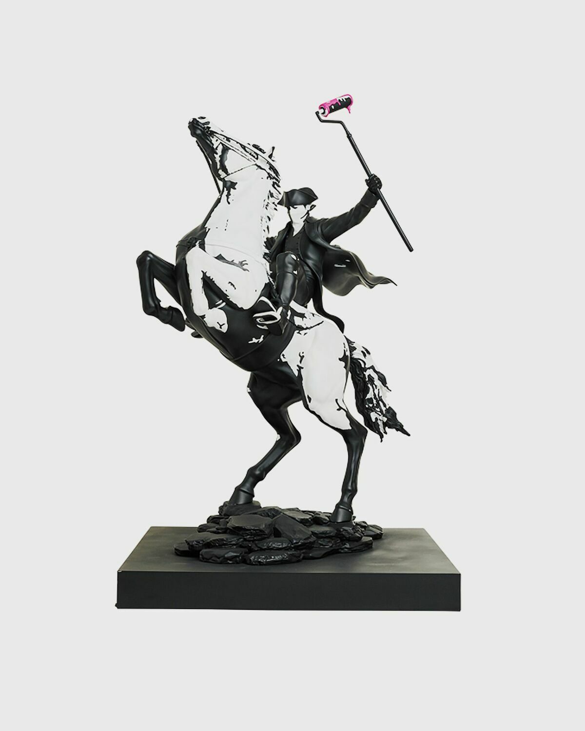 Brandalism The Highwayman Statue Original Version Multi Collectibles & Toys