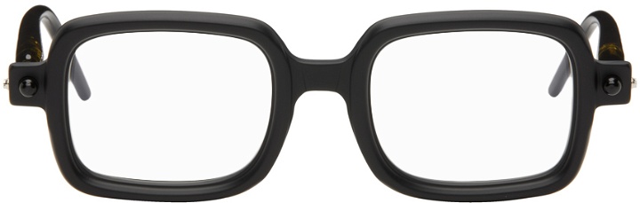 Photo: Kuboraum Black P2 Glasses