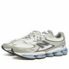 New Balance Abzorb 2000 Sneaker in White