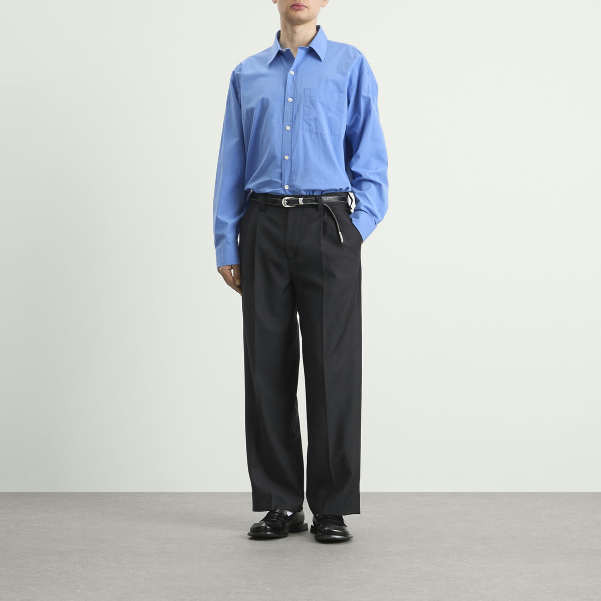 mfpen Men's Grain Classic Trousers in Dark Grey