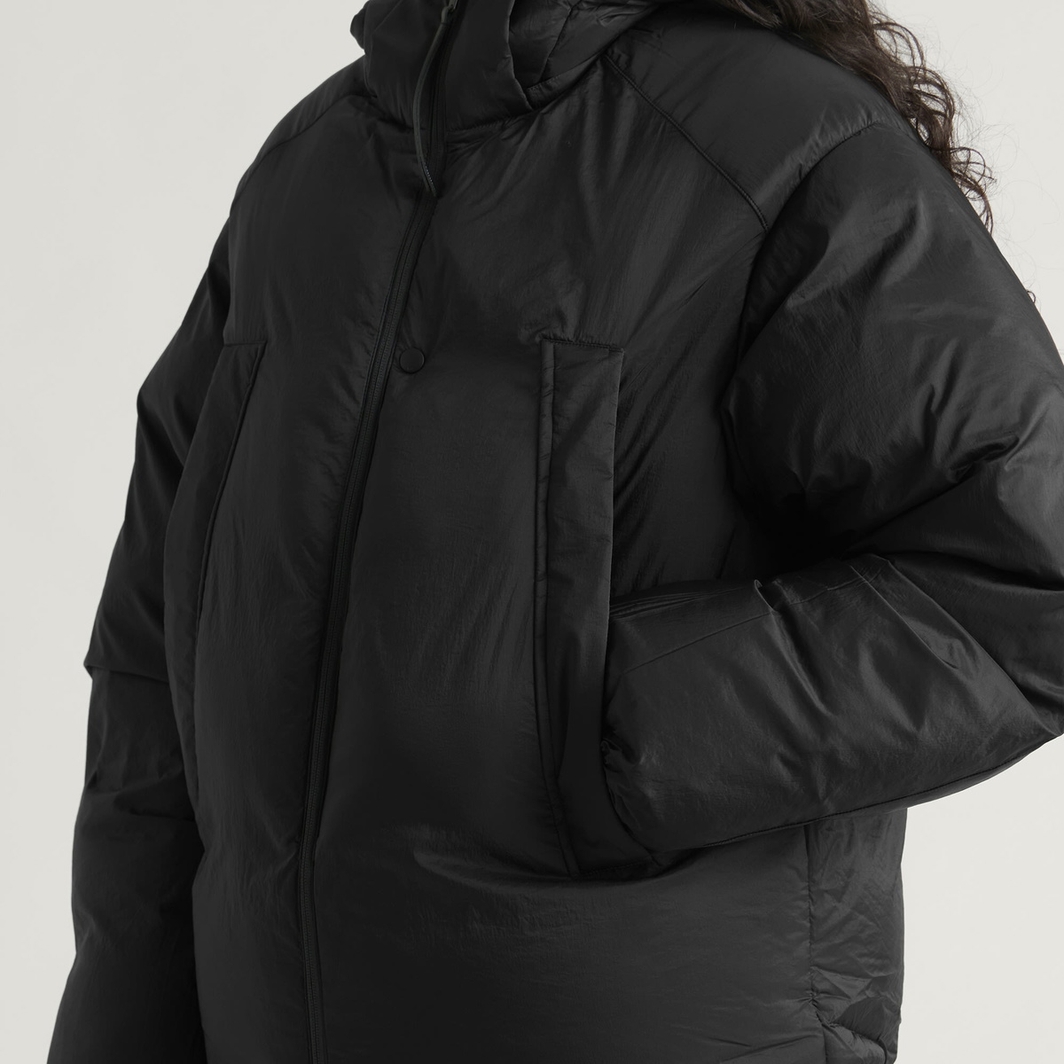 Y-3 Men's Hooded Puffer Jacket in Black