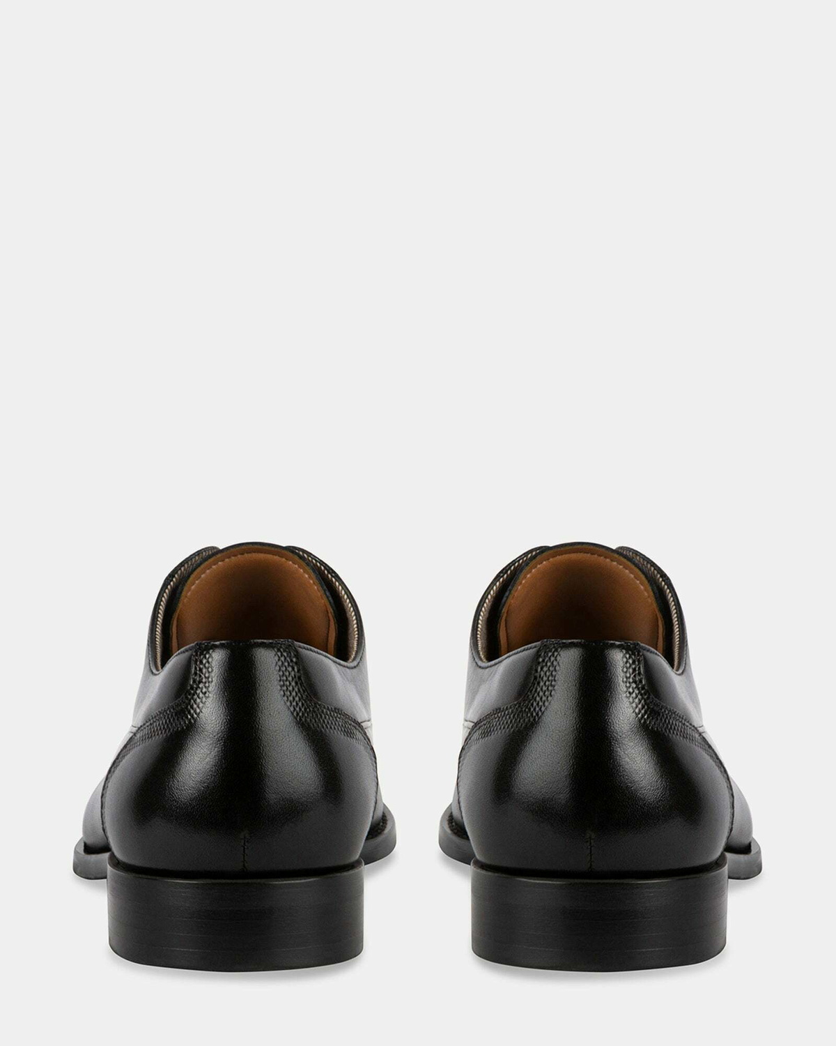 Steve Madden Geraldo Dress Shoes in Black