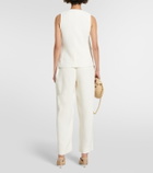 CO - Buttoned vest