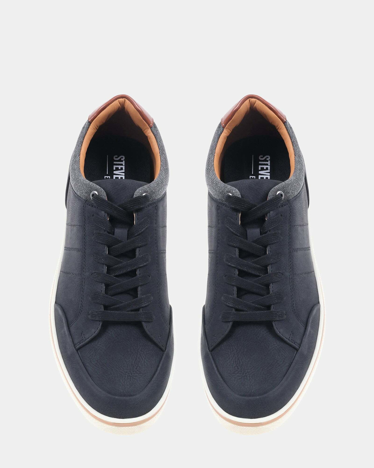 Steve Madden Malpenza Casual Shoes in Black