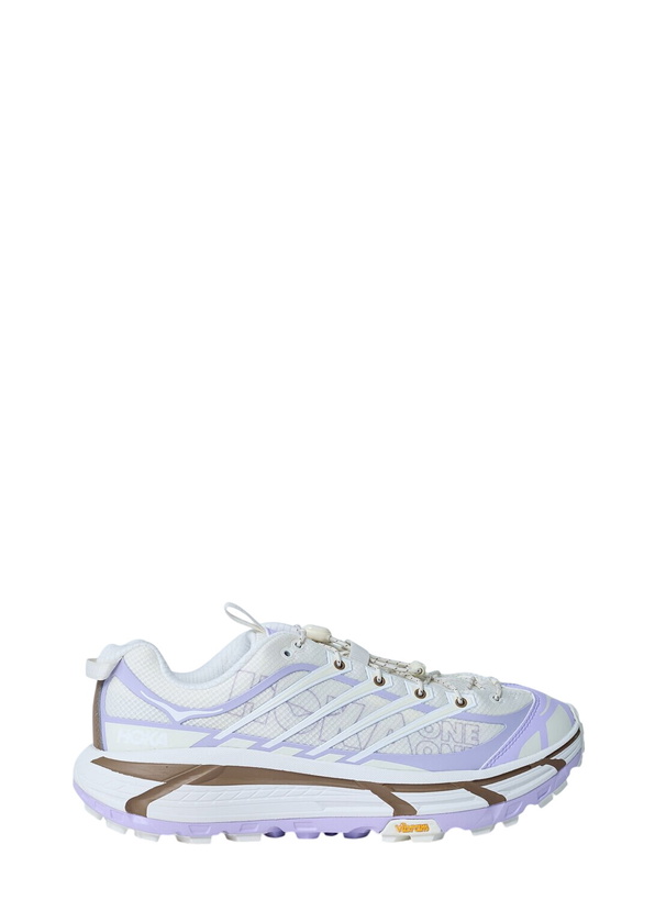 Photo: HOKA Mafate Three2 Sneakers