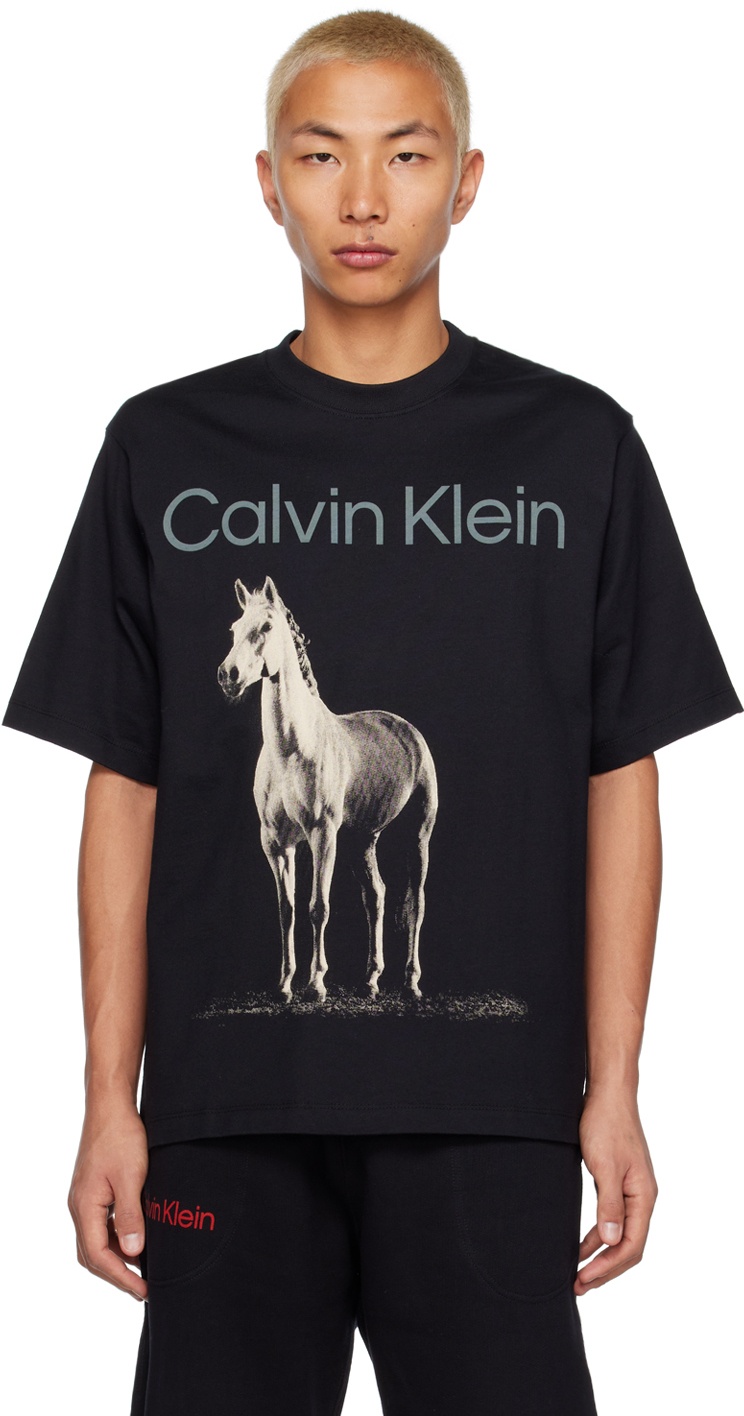 Vandre kompas pistol Calvin Klein Black Dark Horse T-Shirt Calvin Klein