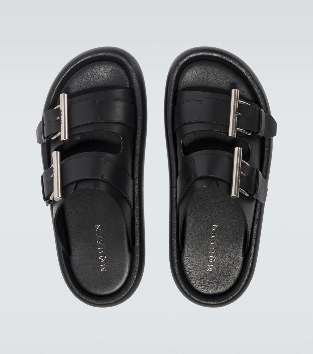 Alexander McQueen ブラックサンダル Alexander McQueen buckle-strap Sandals | Black | FARFETCH JO