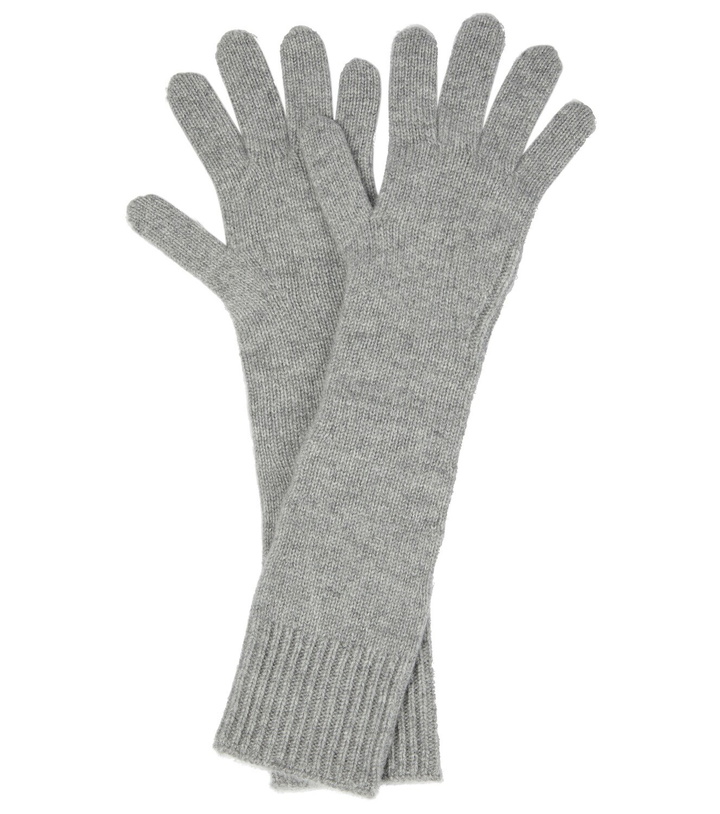 Photo: Khaite - Soraya cashmere gloves
