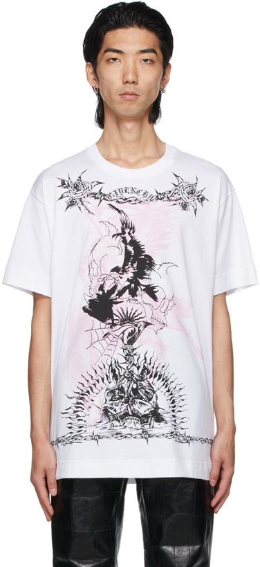 Photo: Givenchy White & Pink Gothic Print T-Shirt