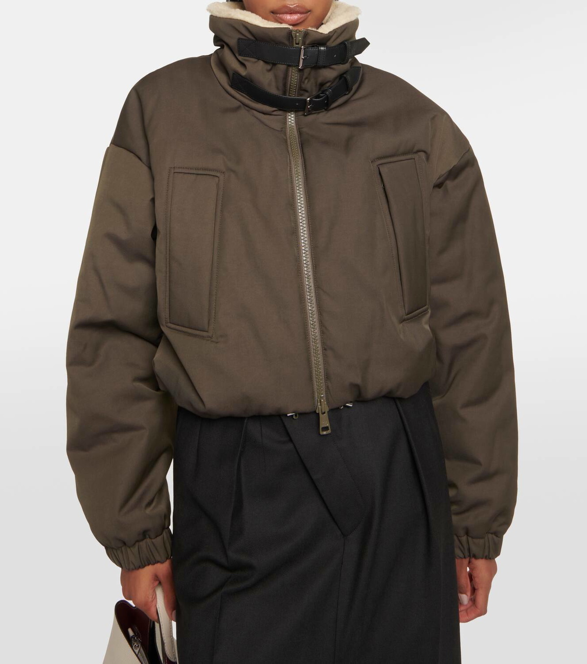 Stylish Women's Cropped Bomber Jacket with Snap Buttons & Utility Pockets - Trendy Outerwear for Casual Chic Looks main image 0