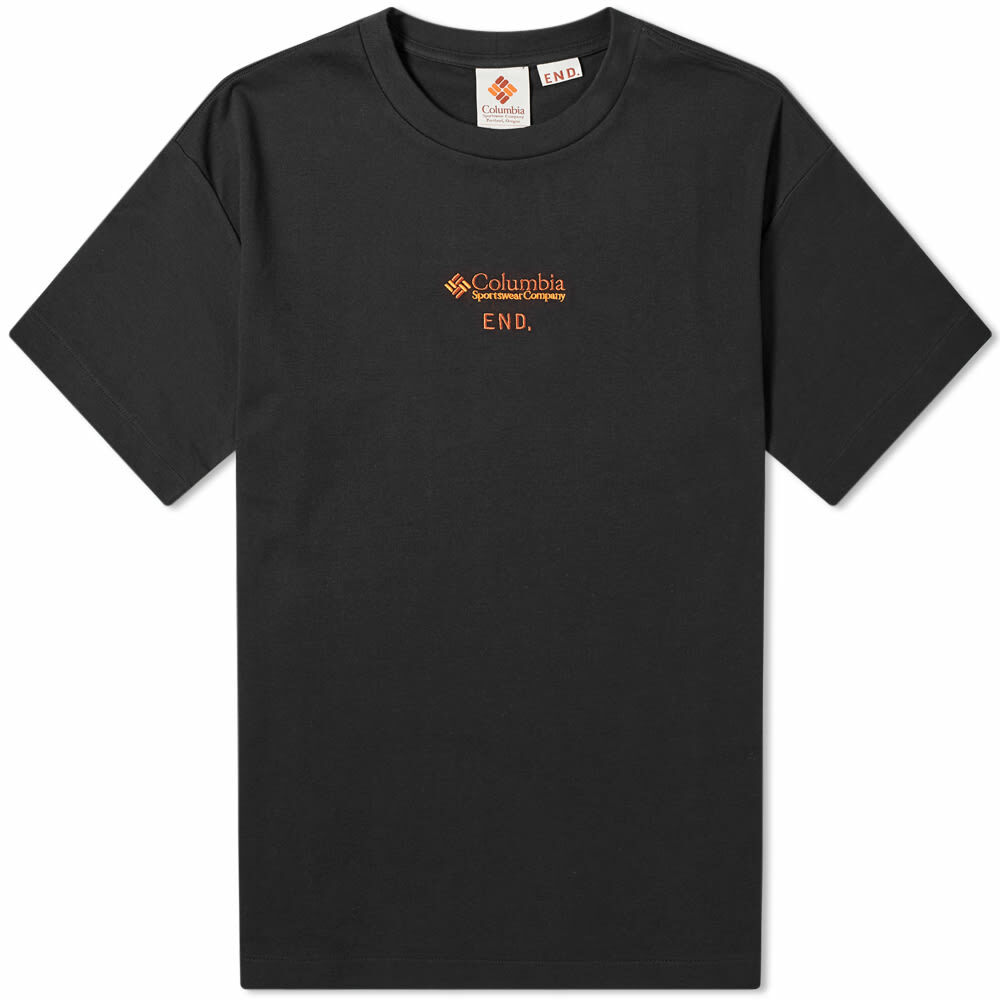 END. x Columbia Men's Logo T-Shirt in Black Columbia