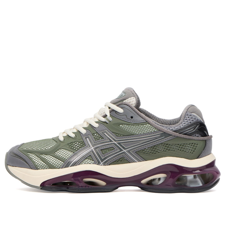Photo: Asics Men's GEL-KINETIC 2.0 in Fjord Grey/Beniimo Purple