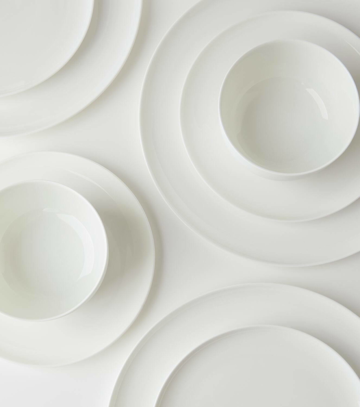 Serax Base 12-piece dinner set by Piet Boon
