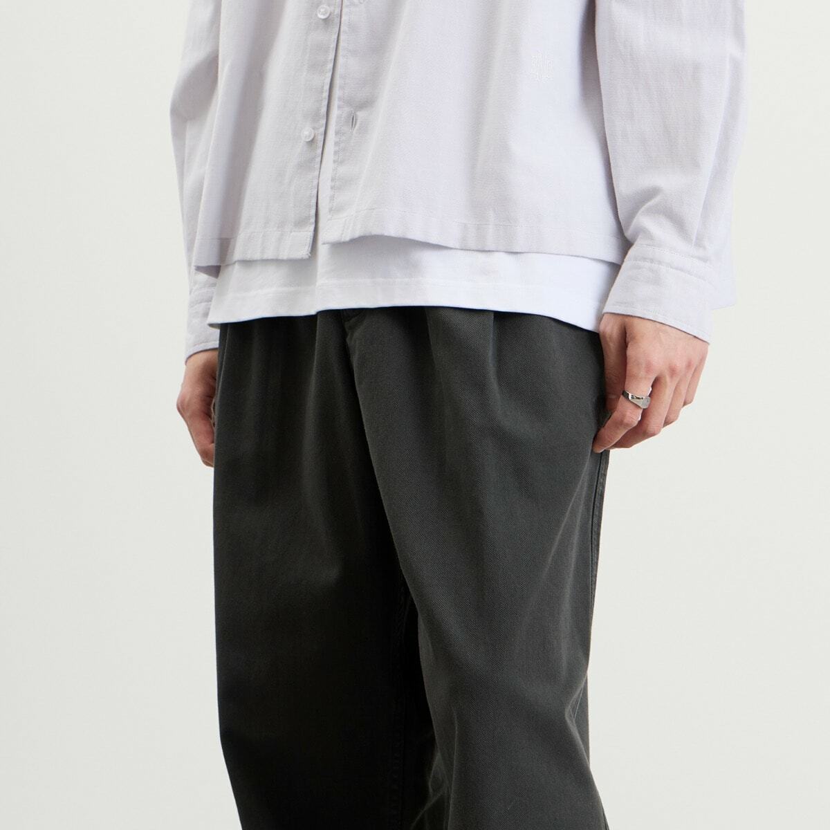 END. Spin Trouser in Washed Black