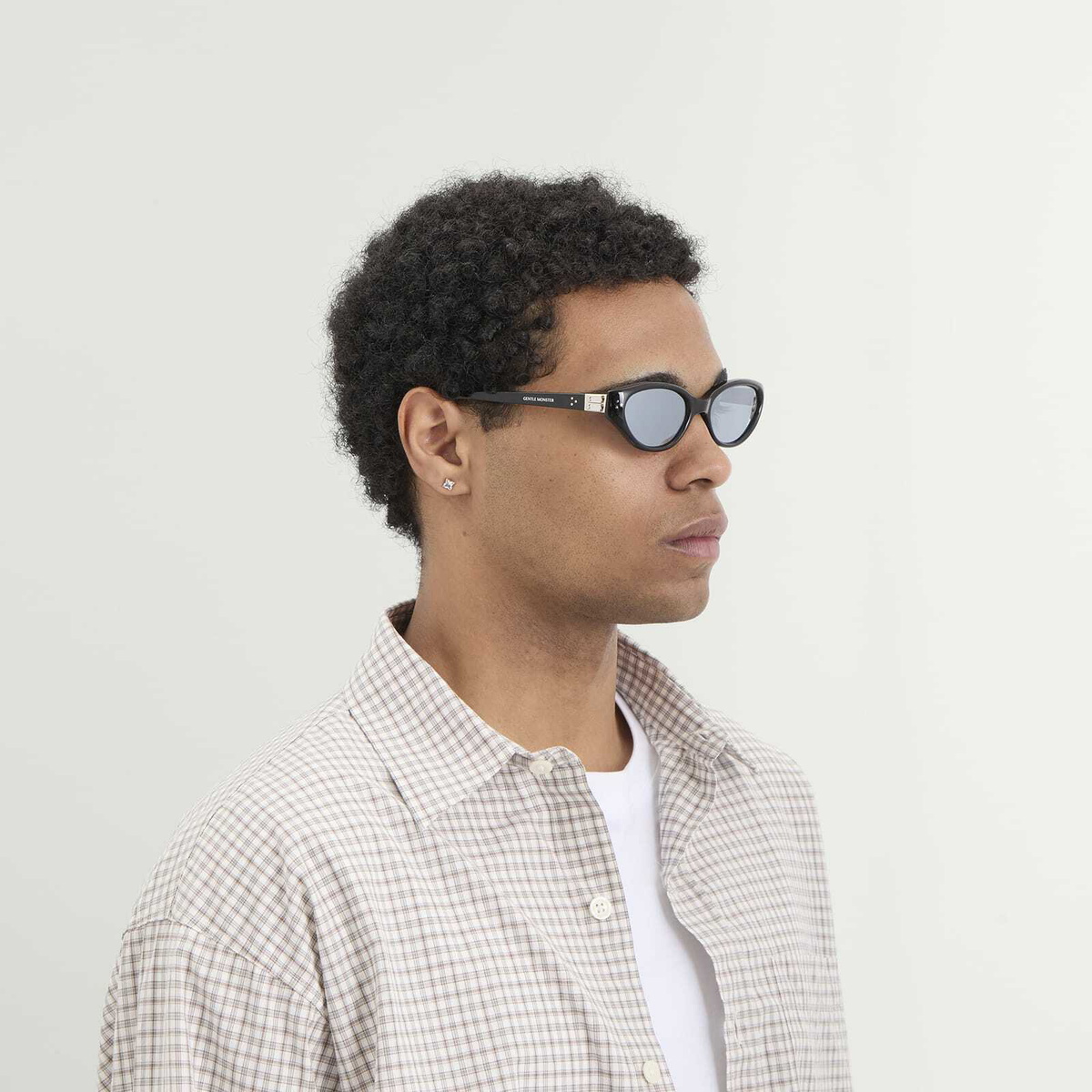 Gentle Monster Vanilla Sunglasses in Black/Gray 