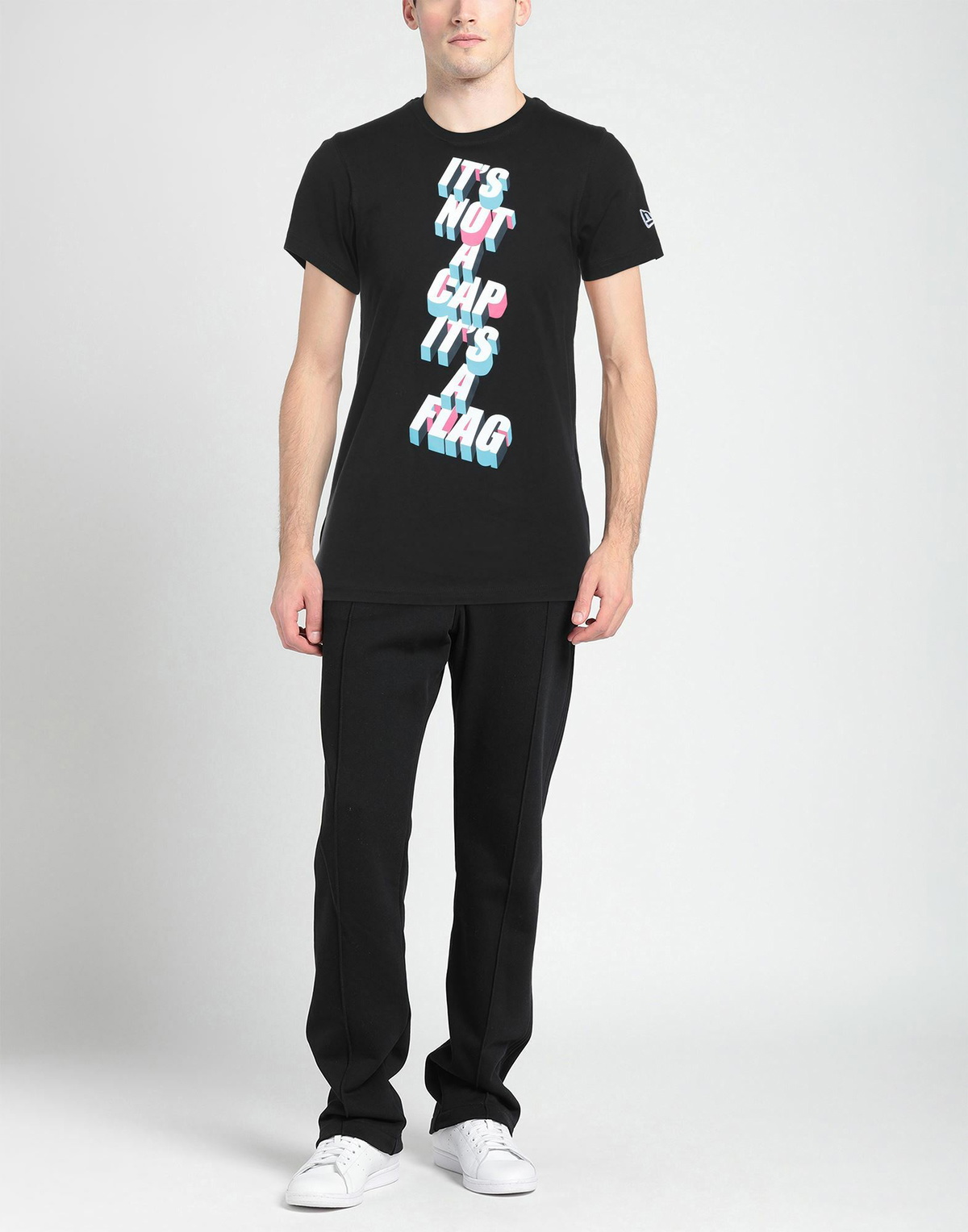 New Era Mens T-shirt in Black