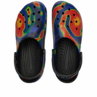 Crocs Classic Solarized Clog in Black/Navy