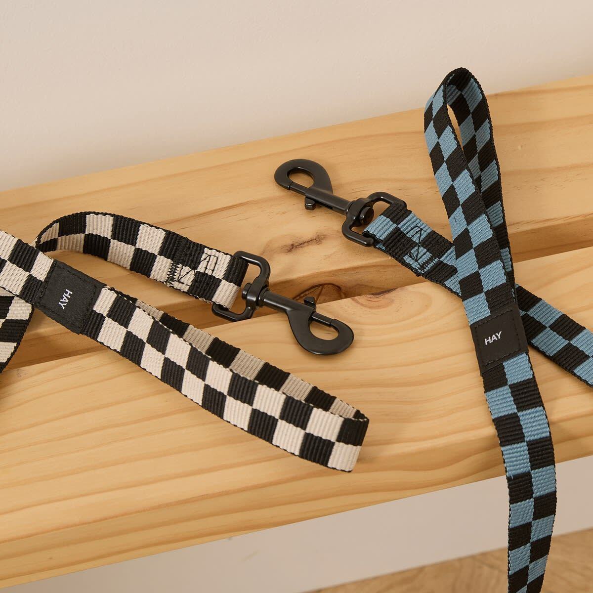 HAY Check Dog Leash in Blue/Black 