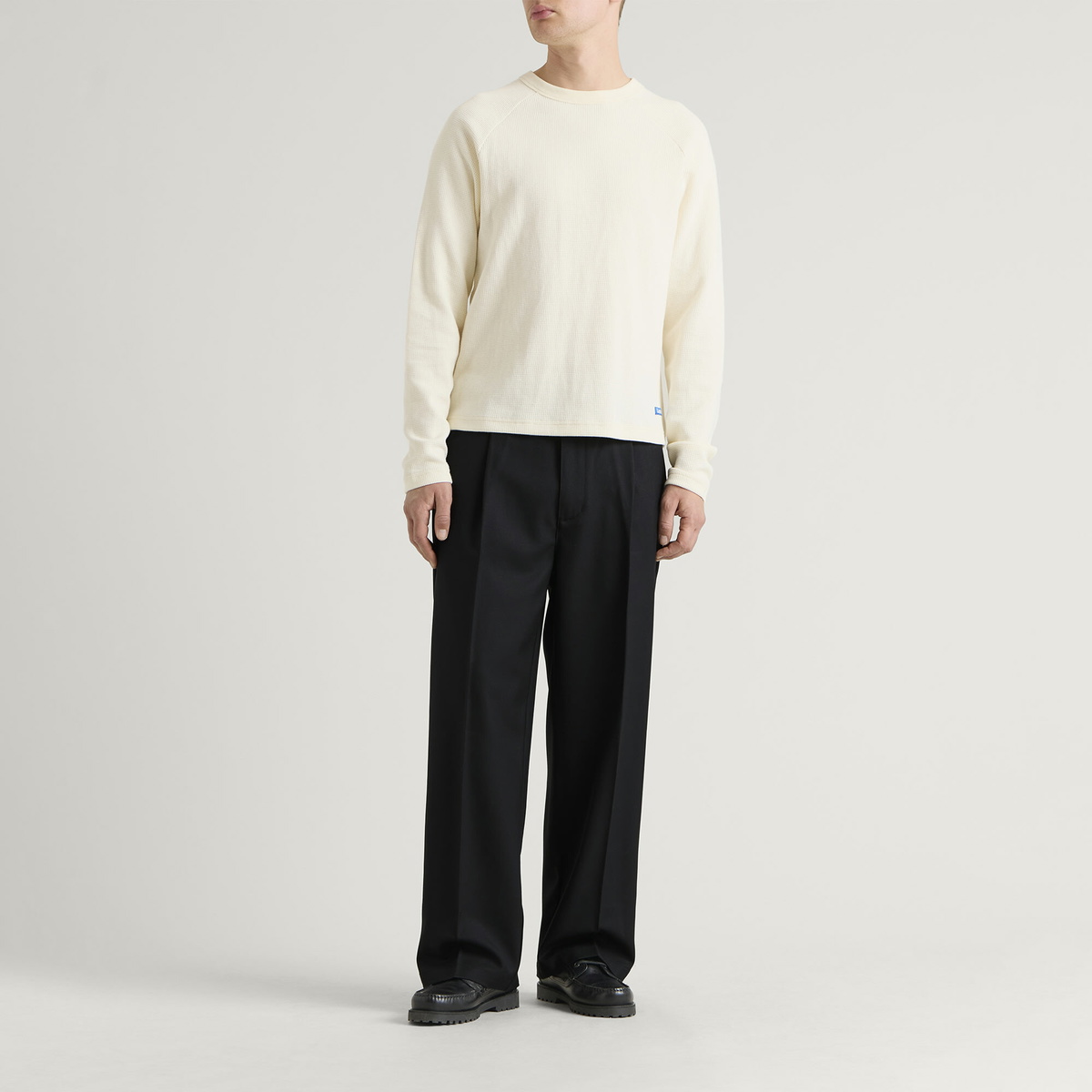 Larriet Men's Onder Pleated Trousers in Black