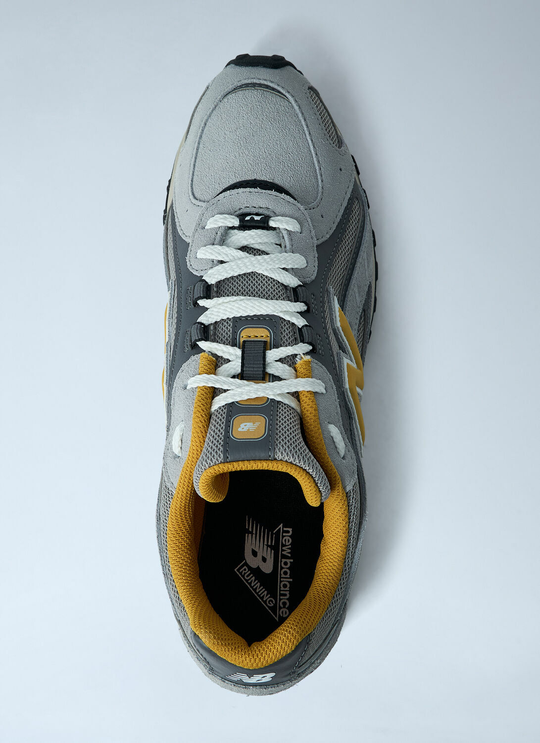 New Balance 204L Sneakers