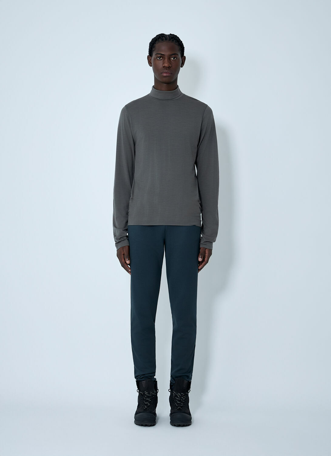 RIER Wool Turtleneck Sweater