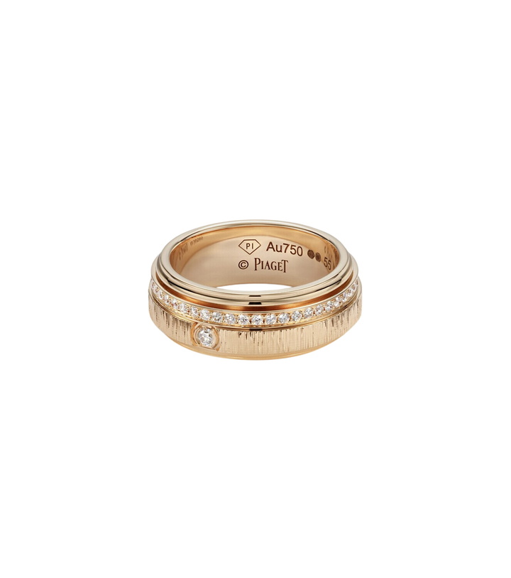 Photo: Piaget Possession Decor Palace 18kt rose gold ring with diamonds