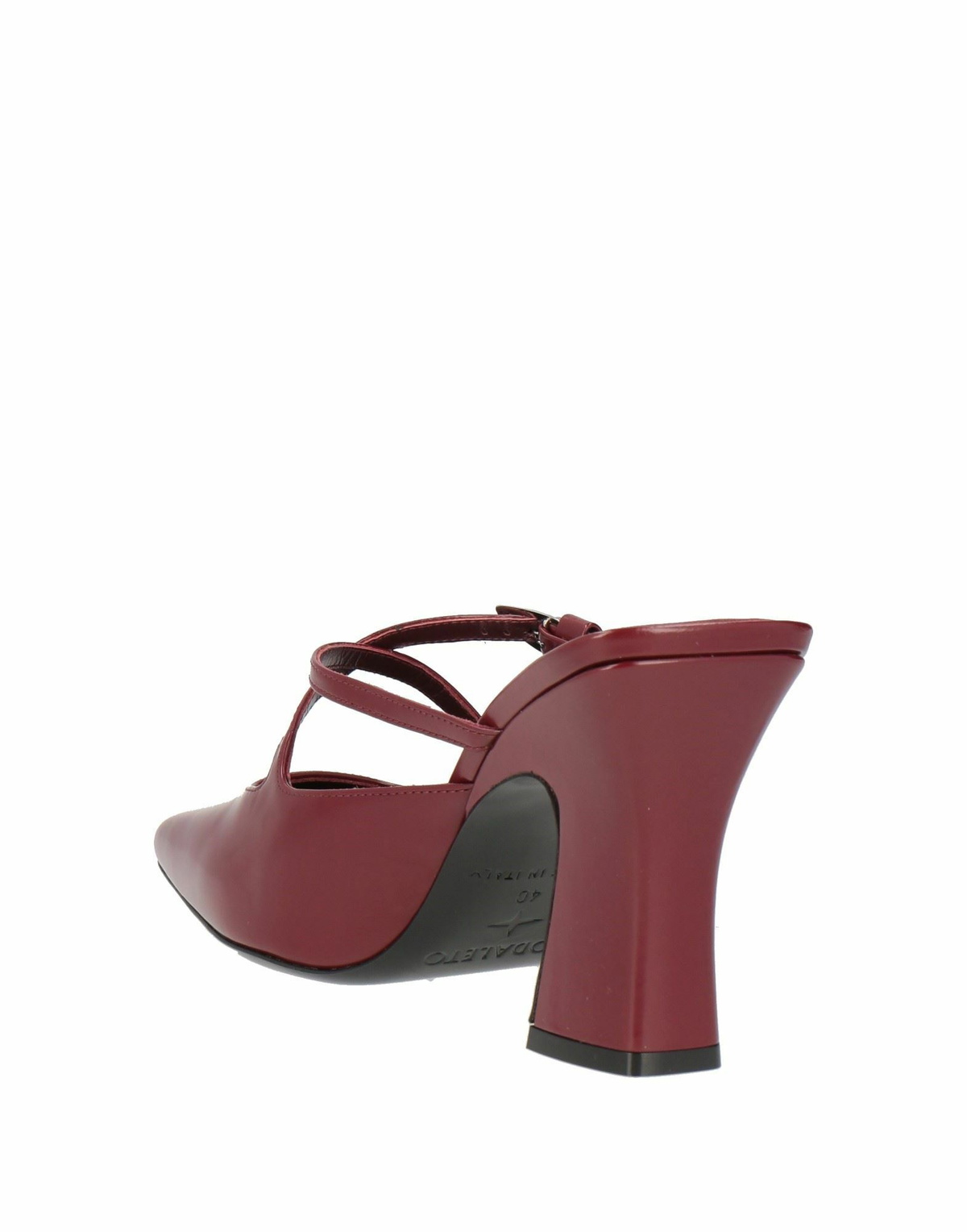 Nodaleto Womens Mules & Clogs in Burgundy