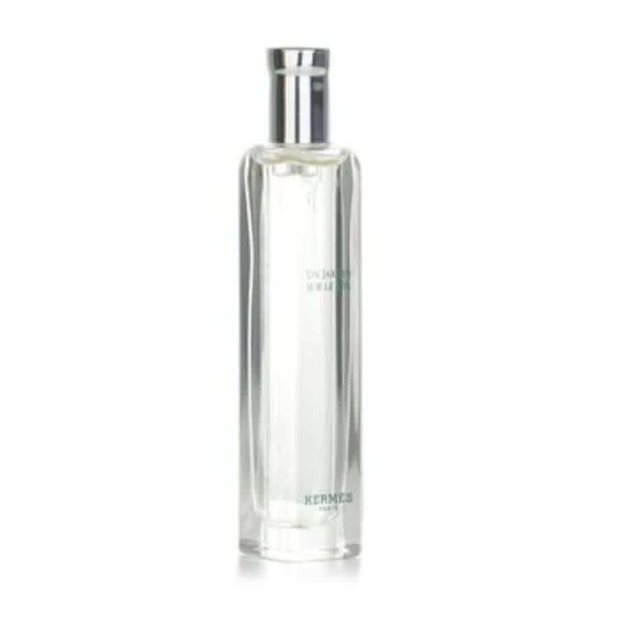 Un Jardin Sur Le Nil / Hermes EDT Spray 0.5 oz (15 ml) (U)