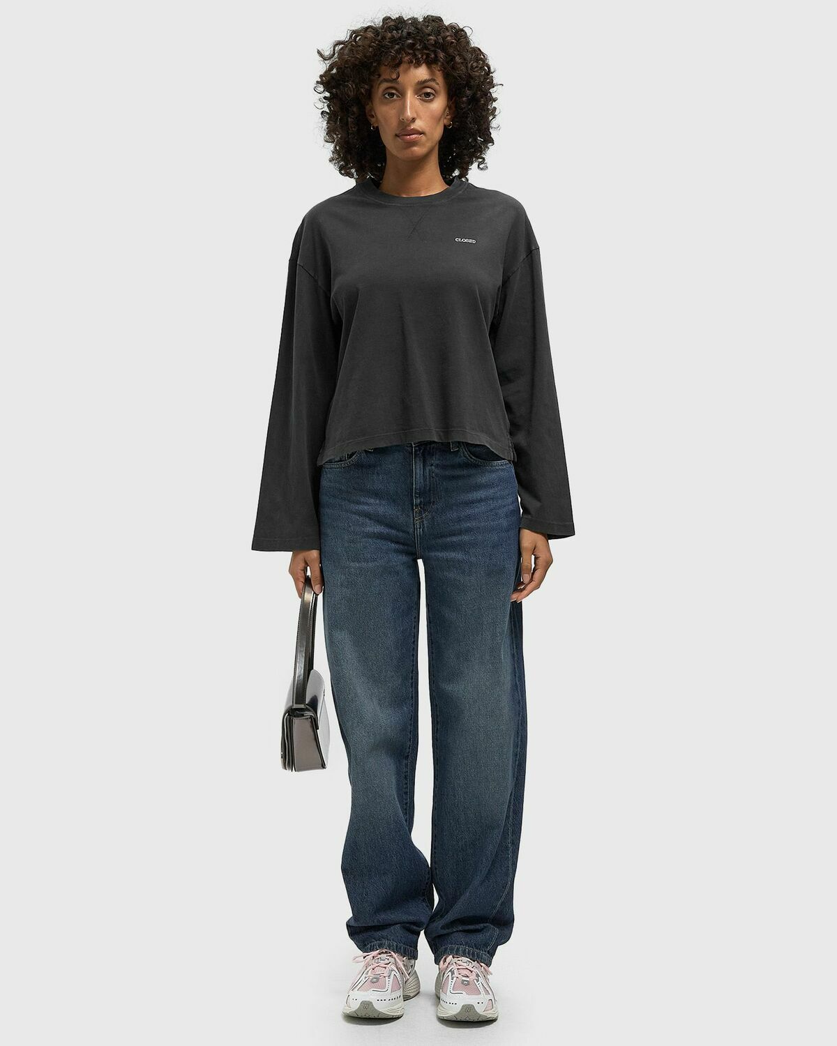 CLOSED CREWNECK LONGSLEEVE Black Womens Longsleefe