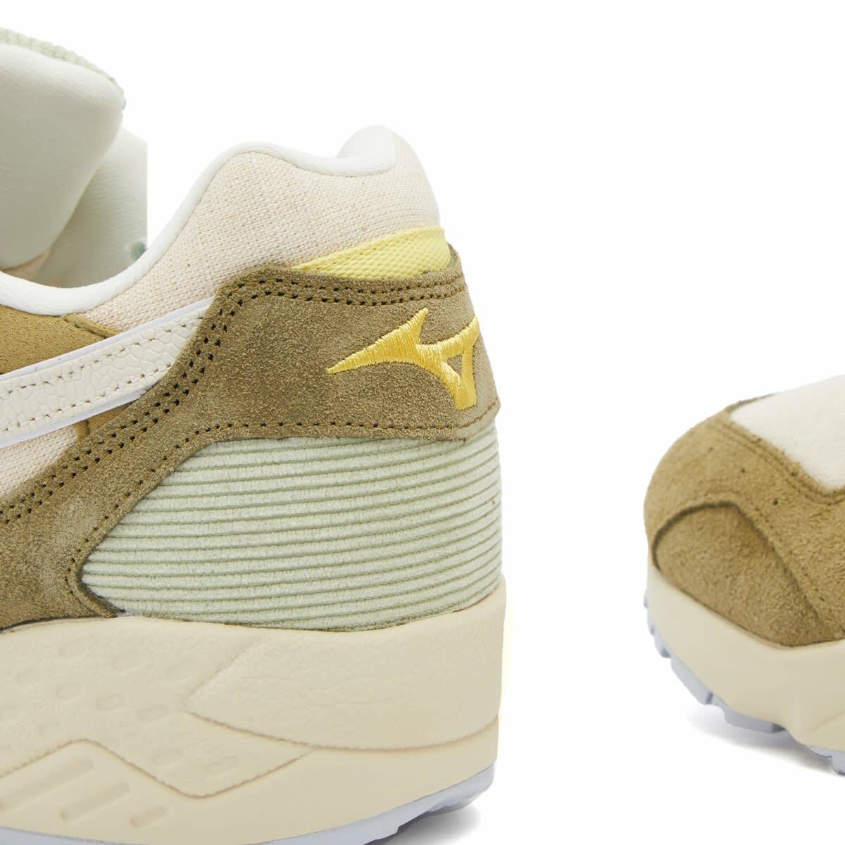 Mizuno CONTENDER 'TAMBO' Sneakers in Olive Drab/Pristine/Cedar