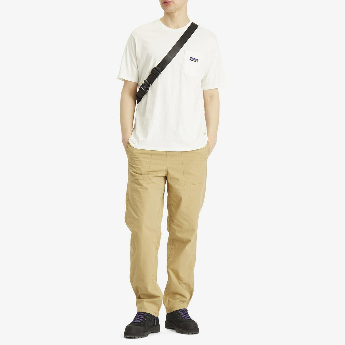 Patagonia Men's Funhoggers Trousers in Classic Tan