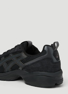 Asics - Gel-1090 V2 Sneakers in Black