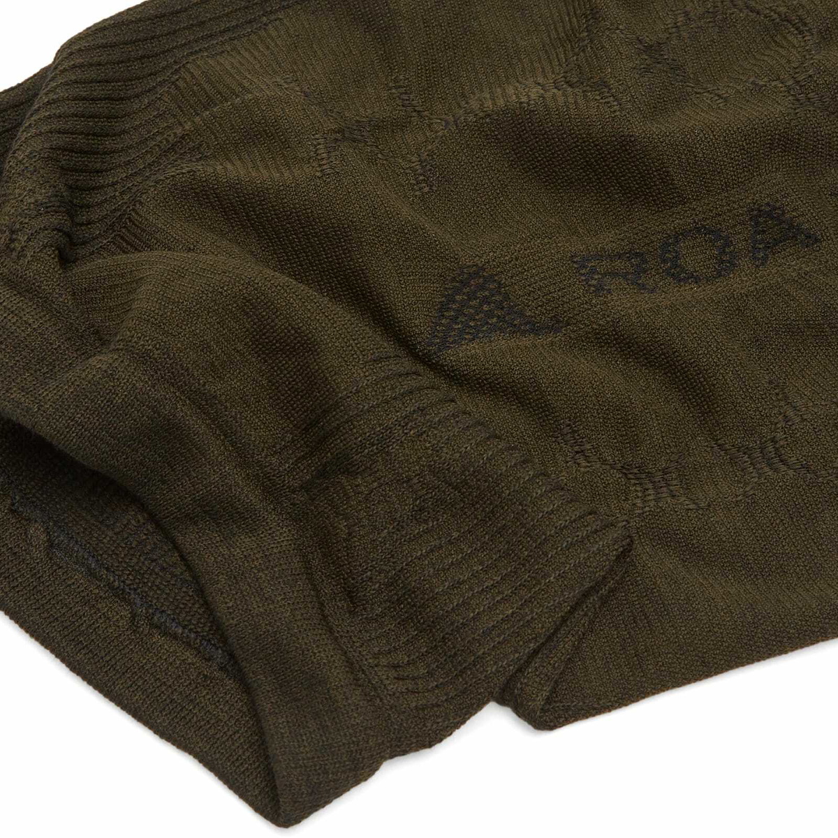 ROA Men's 3D Knit Neck Gaiter in Dark Brown Black 