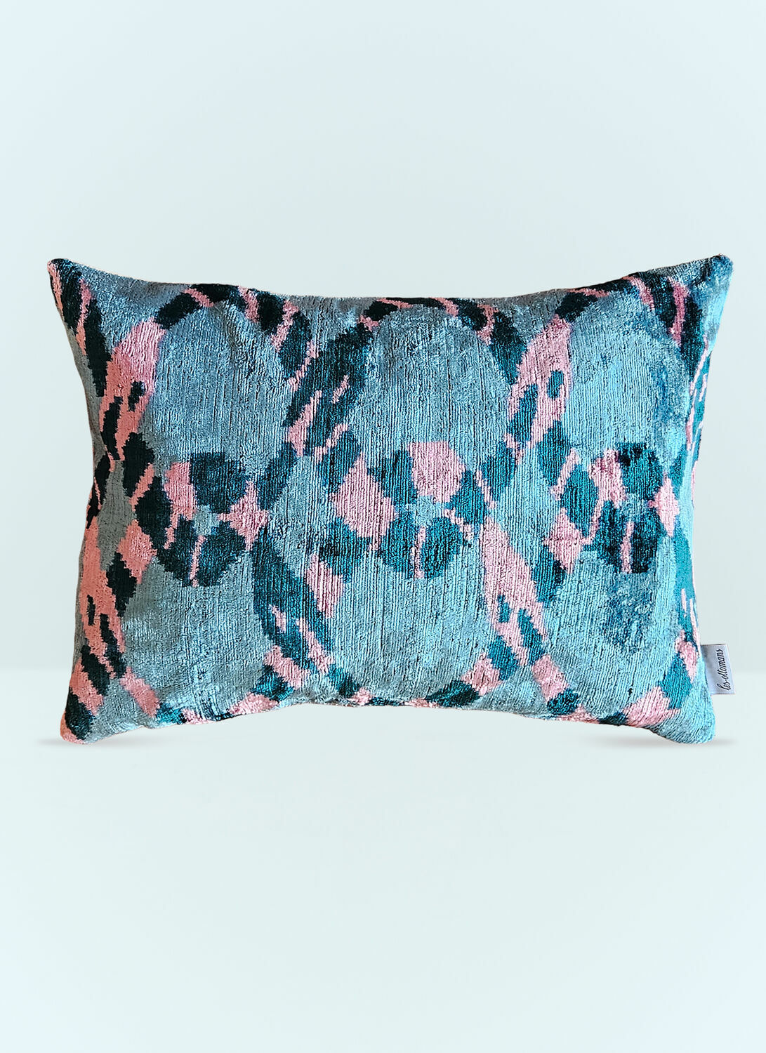 Les-Ottomans Velvet Cushion