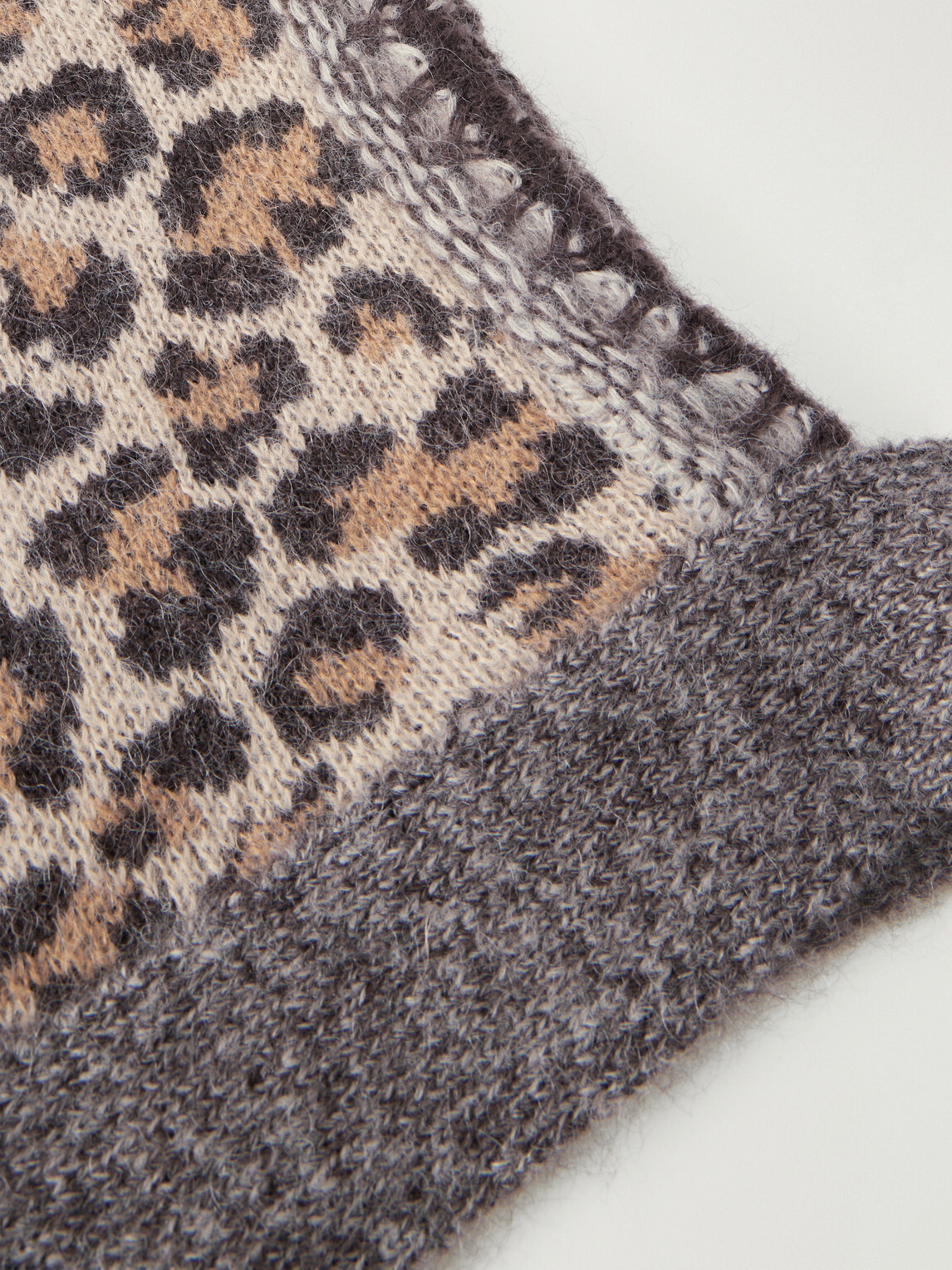 KAPITAL - Leopard-Intarsia Knitted Beanie - Brown